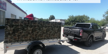 Прицеп МЗСА 817701 с ХАКИ ЕВРО тентом в Ижевске. Колёса R16. 900 кг.