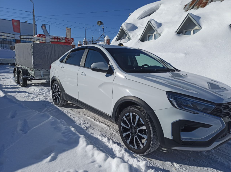 Двухосный прицеп МЗСА 817733.022 с кузовом 2,73х1,37 м для перевозки строительных материалов и других грузов